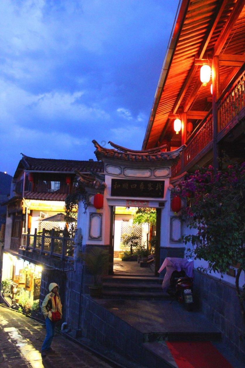 男朋友前妻总是打他电话说找孩子,说孩子电话不通怎么的,可是孩子电话通的,她是不是想复合?-专业问答交流平台